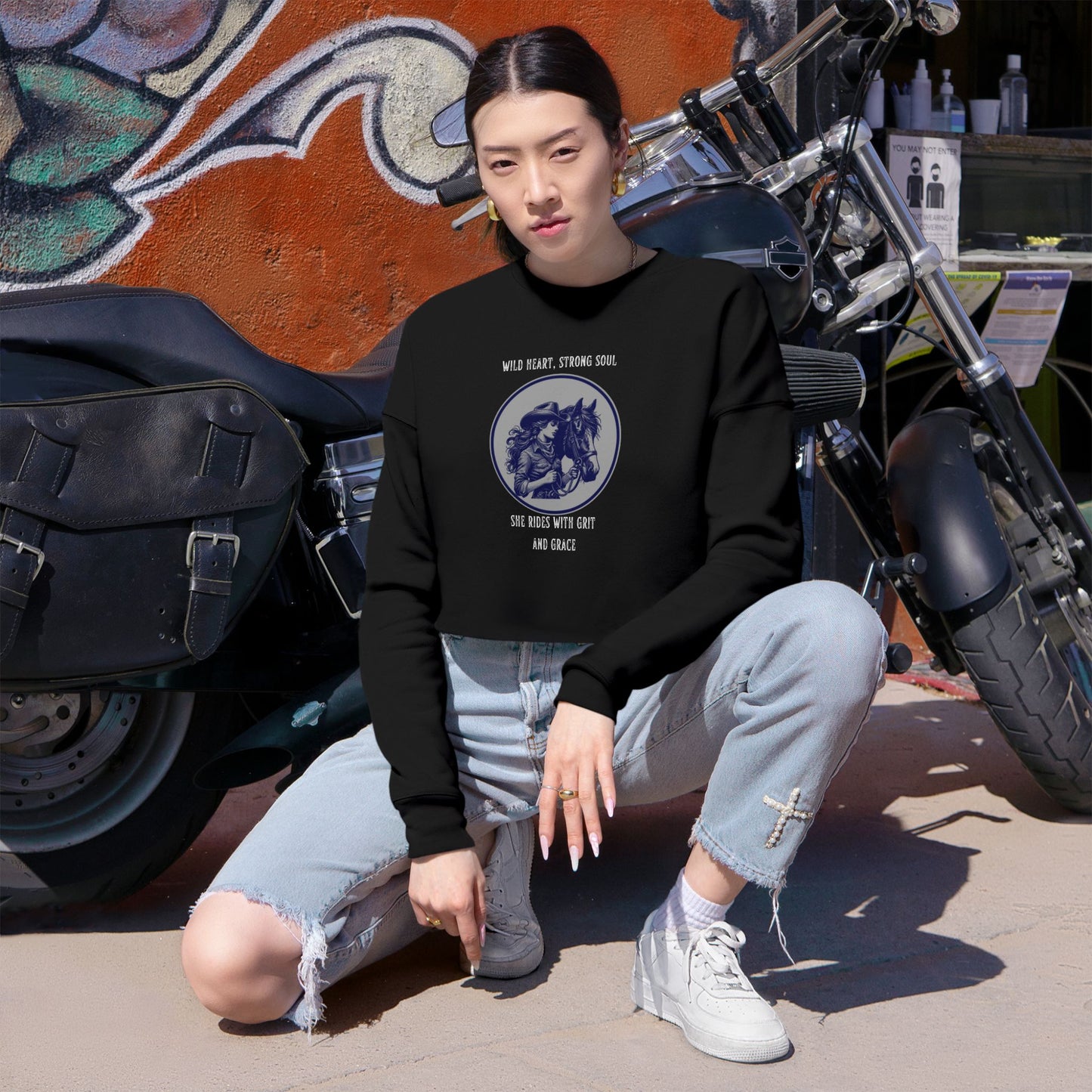 Women's Cropped Sweatshirt